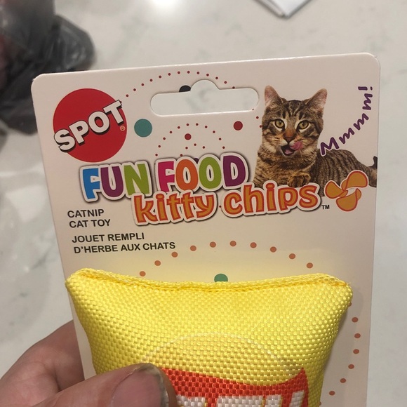 Yellow Catnip Toy with Cat Design Lazy Kitties - Picture 3 of 5